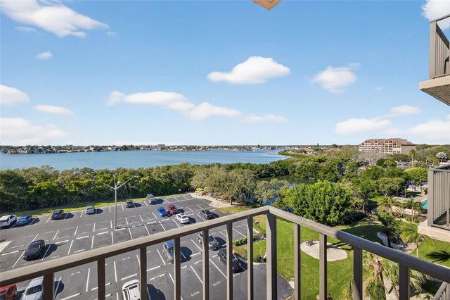 7050 SUNSET DRIVE S 601, South Pasadena, FL 33707