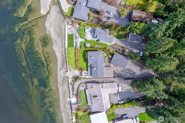 2941 Erlands Beach Loop NW, Bremerton, WA 98312