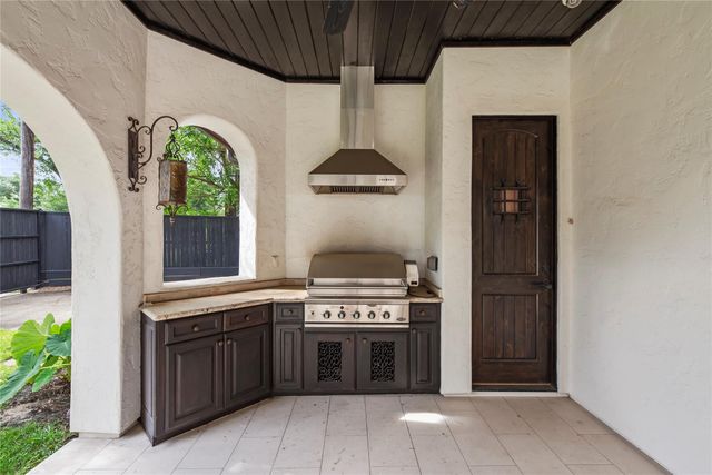 3803 Drake Street, Houston, TX 77005