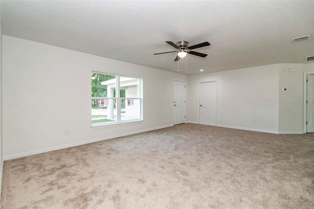 61 LARCH RUN, Ocala, FL 34480