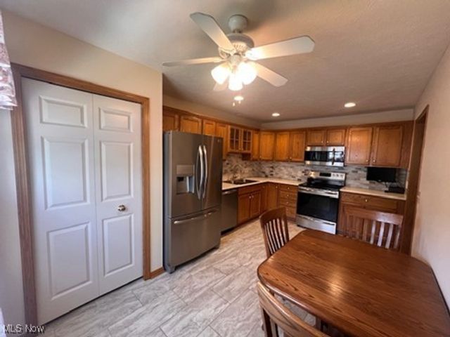 2132 University Commons Drive SE, Massillon, OH 44646