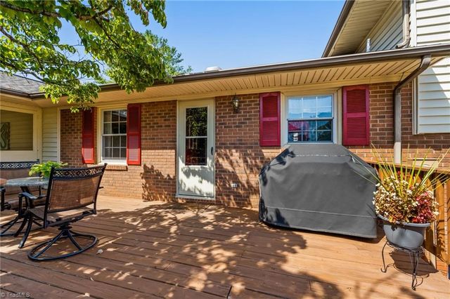324 Heatherford Drive, Lewisville, NC 27023