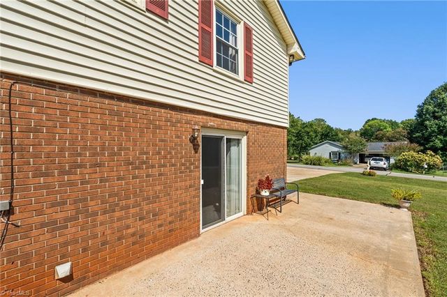 324 Heatherford Drive, Lewisville, NC 27023