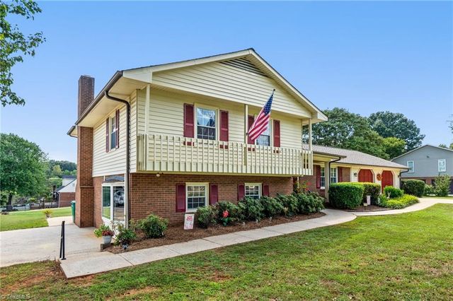 324 Heatherford Drive, Lewisville, NC 27023