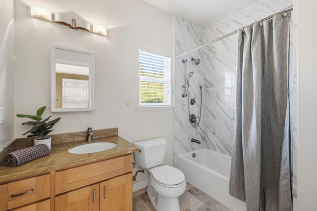 206 Gaffey Road, Watsonville, CA 95076