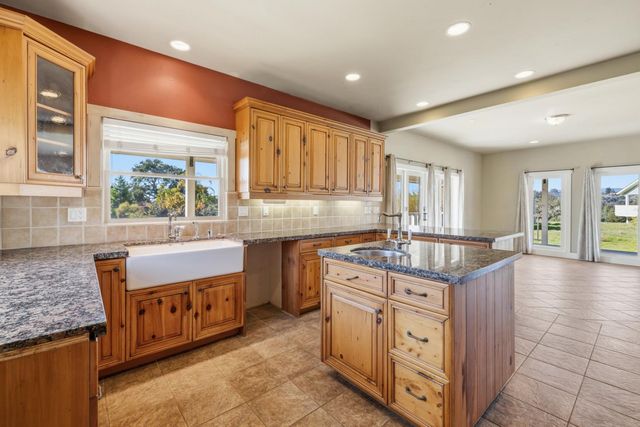 206 Gaffey Road, Watsonville, CA 95076