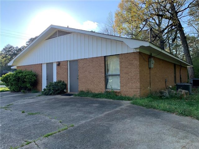 5504 SHREVEPORT Highway, Pineville, LA 71360