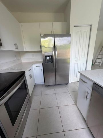 519 NE 208th Terrace, Miami, FL 33179