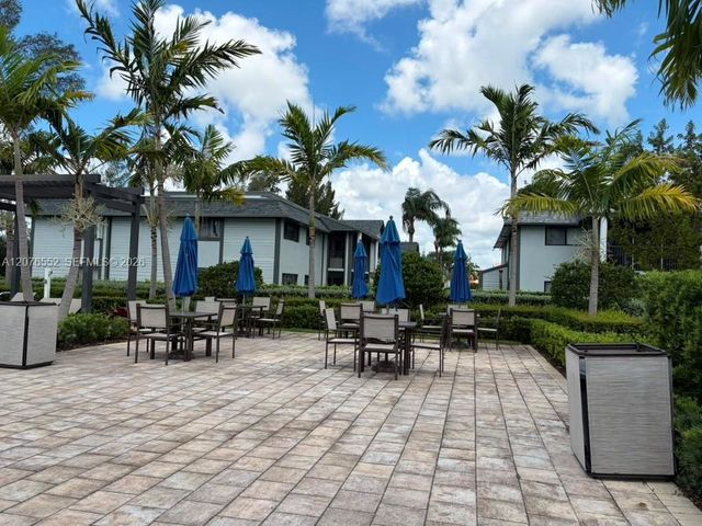 519 NE 208th Terrace, Miami, FL 33179