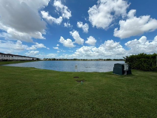 519 NE 208th Terrace, Miami, FL 33179