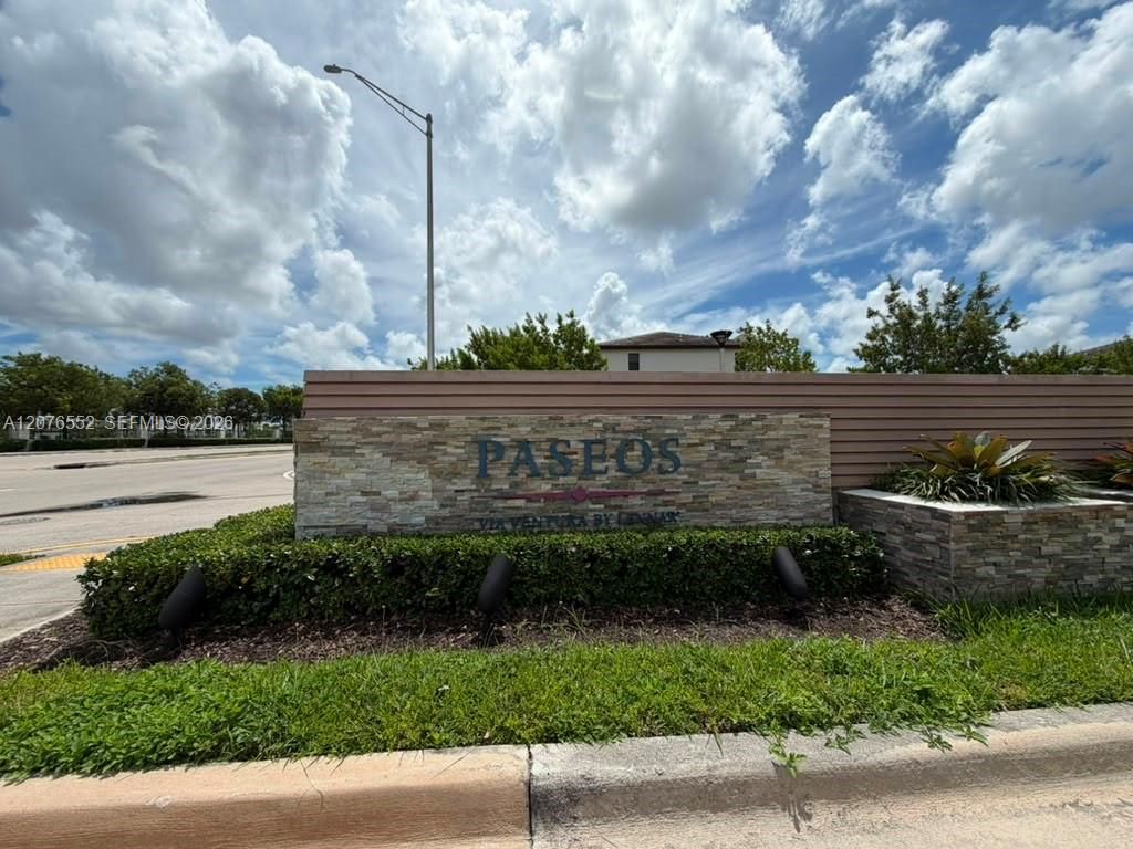 519 NE 208th Terrace, Miami, FL 33179