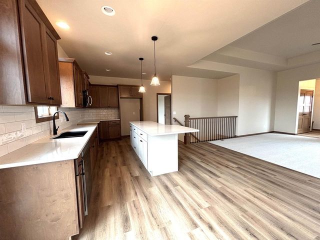 W6538 BREEZY WAY, Appleton, WI 54915