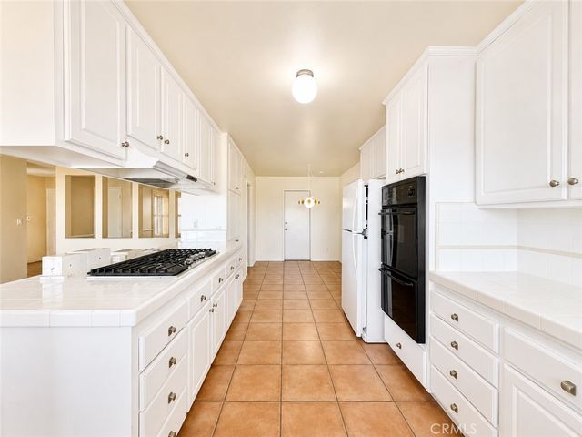 23707 Sandalwood, West Hills, CA 91307