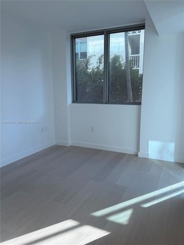 9201 E BAY HARBOR DRIVE 202, Bay Harbor Islands, FL 33154