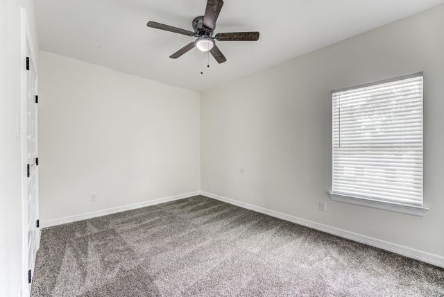 410 N 4th Street, Beasley, TX 77417