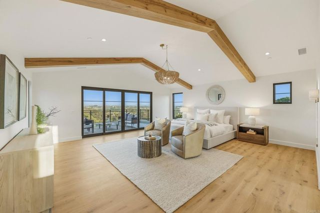 8341 La Jolla Scenic Drive N, La Jolla, CA 92037