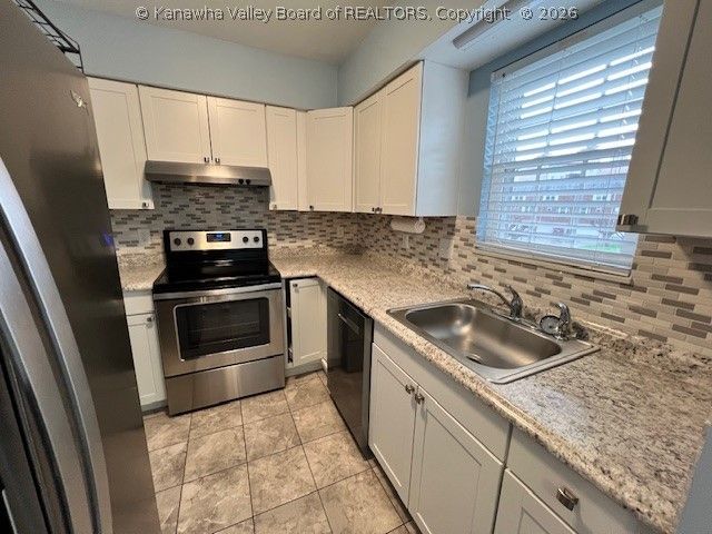 5 Downing Street, Charleston, WV 25301