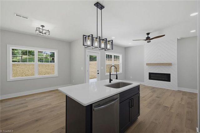 309 Lily Drive, Kernersville, NC 27284