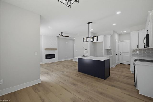 309 Lily Drive, Kernersville, NC 27284