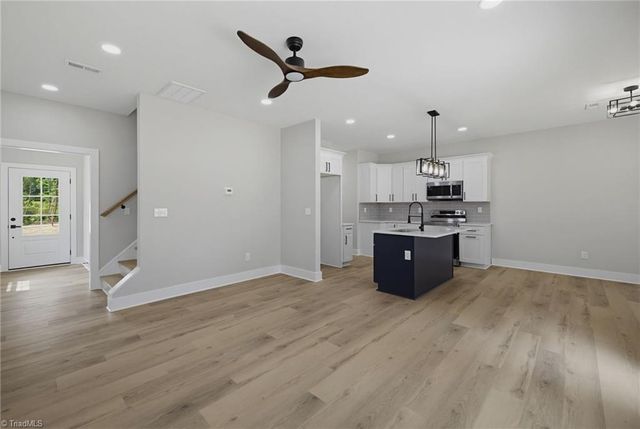 309 Lily Drive, Kernersville, NC 27284