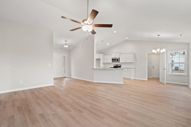 1137 Pecan Grove Blvd., Conway, SC 29527