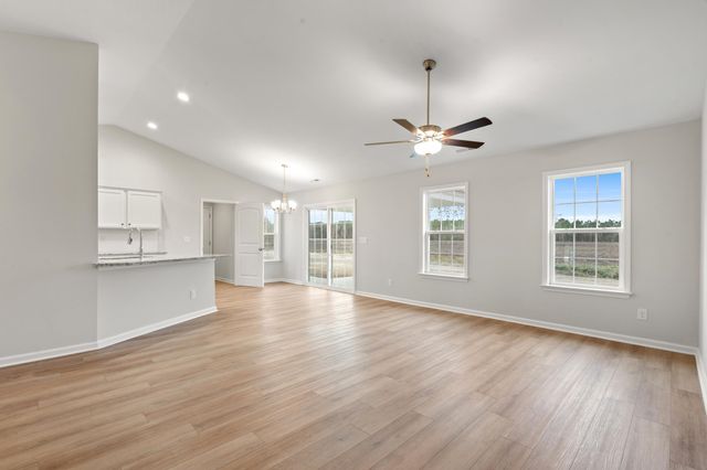 1137 Pecan Grove Blvd., Conway, SC 29527