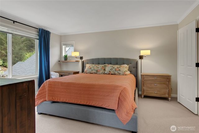 5904 61st Avenue W, University Place, WA 98467