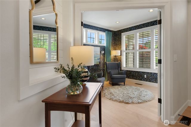 5904 61st Avenue W, University Place, WA 98467