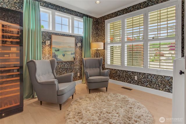 5904 61st Avenue W, University Place, WA 98467