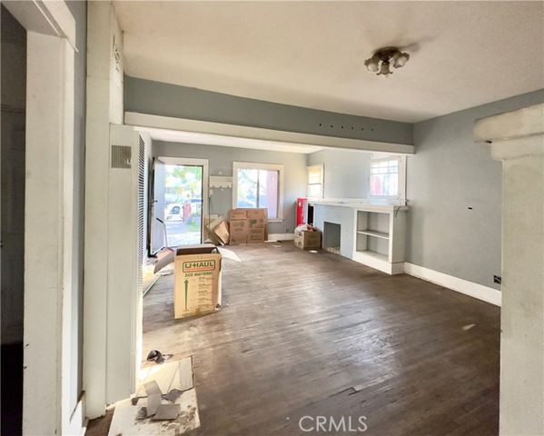 2829 California Street, Huntington Park, CA 90255