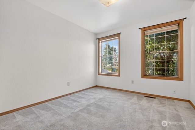 21622 120th Avenue SE, Kent, WA 98031