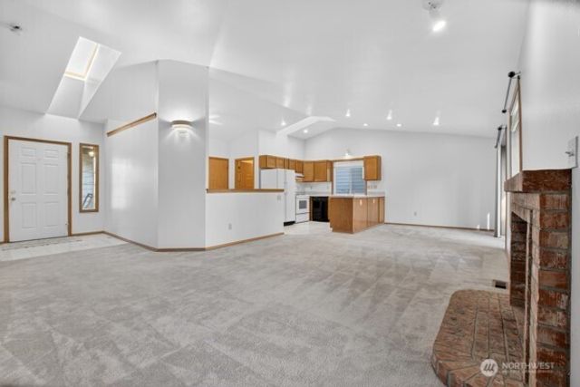 21622 120th Avenue SE, Kent, WA 98031