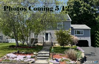 7 Merrill Road, Trumbull, CT 06611