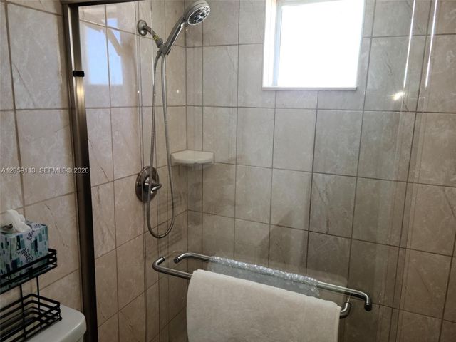 3401 NE 10th Street 5, Pompano Beach, FL 33062