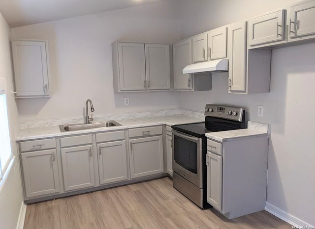 1023 Aganier Ave Unit 2, San Antonio, TX 78212