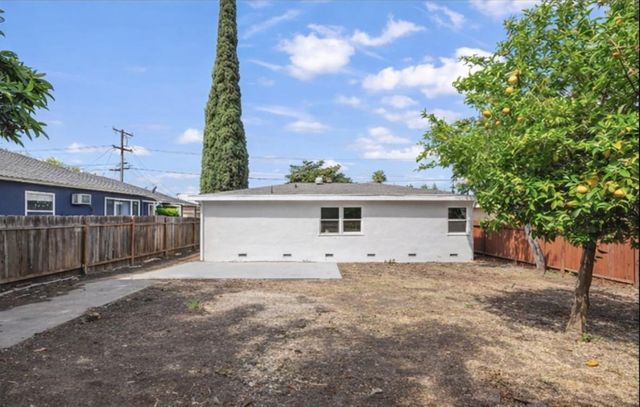 339 Dimaggio Avenue, Pittsburg, CA 94565