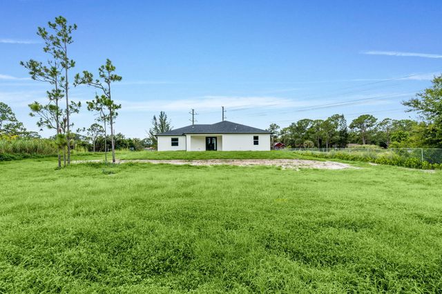 11299 42nd Road N, Royal Palm Beach, FL 33411