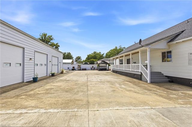 237 Cedar RD, Chesapeake, VA 23322