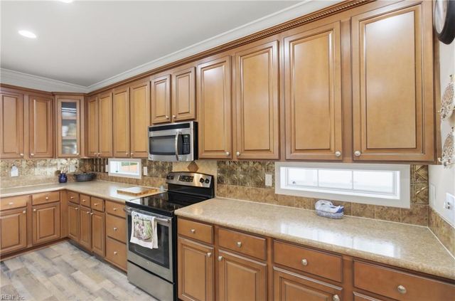 237 Cedar RD, Chesapeake, VA 23322