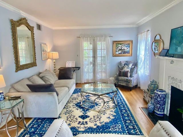 2721 Forest Park Boulevard, Fort Worth, TX 76110