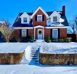 2721 Forest Park Boulevard, Fort Worth, TX 76110
