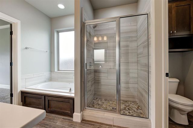 904 NE 21st Street, Moore, OK 73160