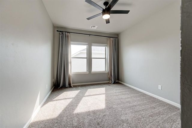 904 NE 21st Street, Moore, OK 73160