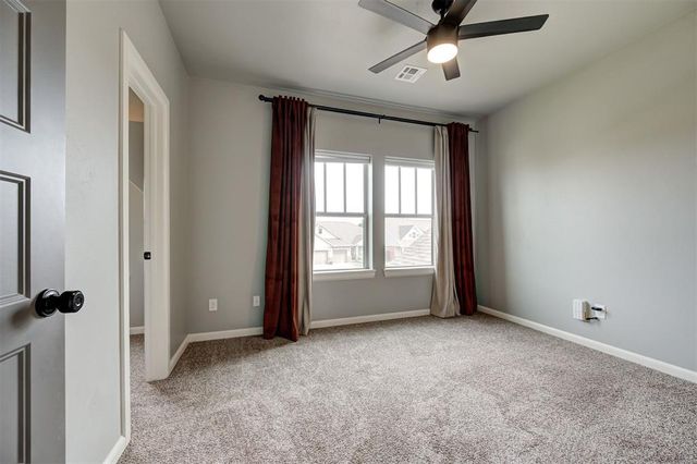 904 NE 21st Street, Moore, OK 73160