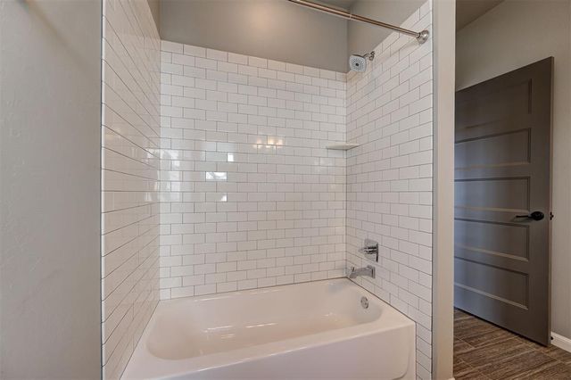 904 NE 21st Street, Moore, OK 73160