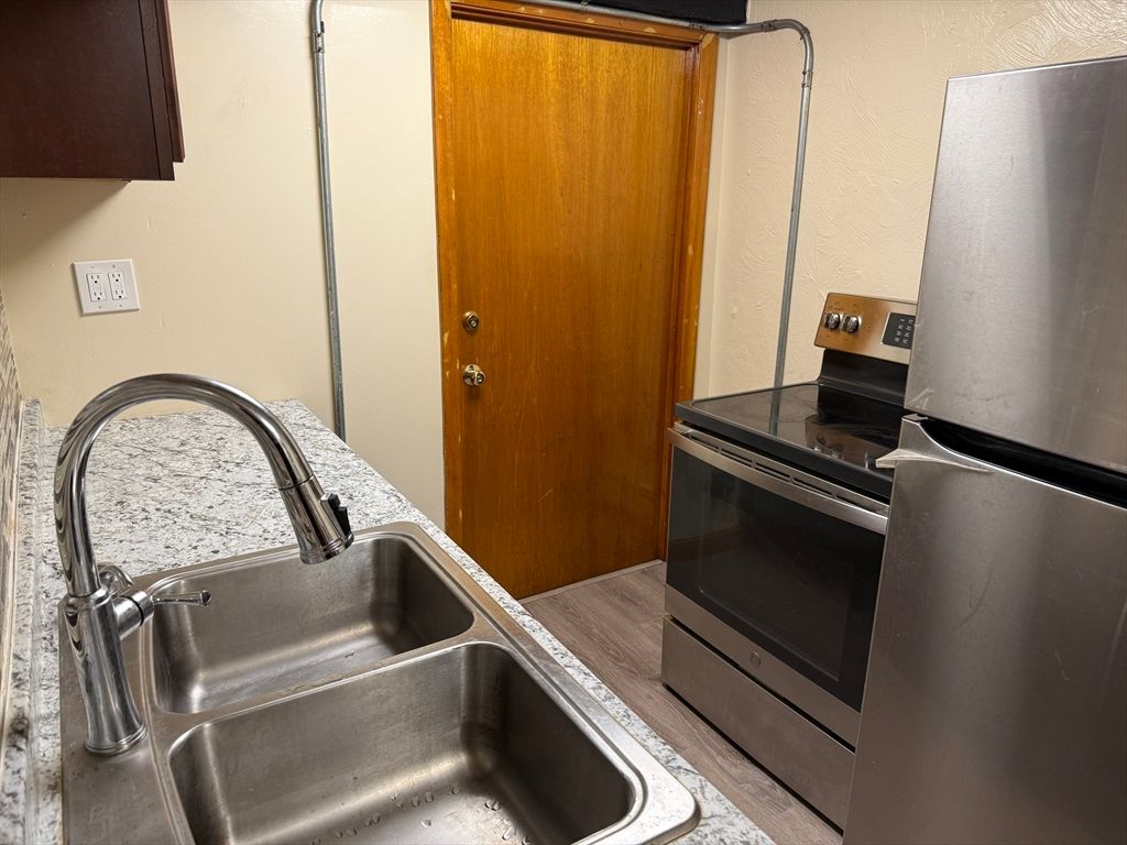 221 Pond St 0, Natick, MA 01760