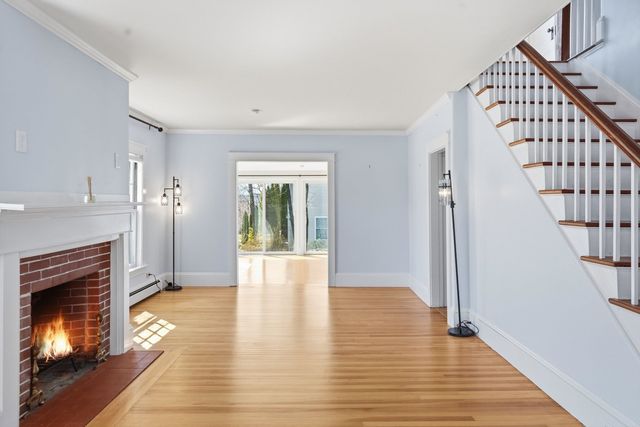 198 Linden Street, Manchester, NH 03104