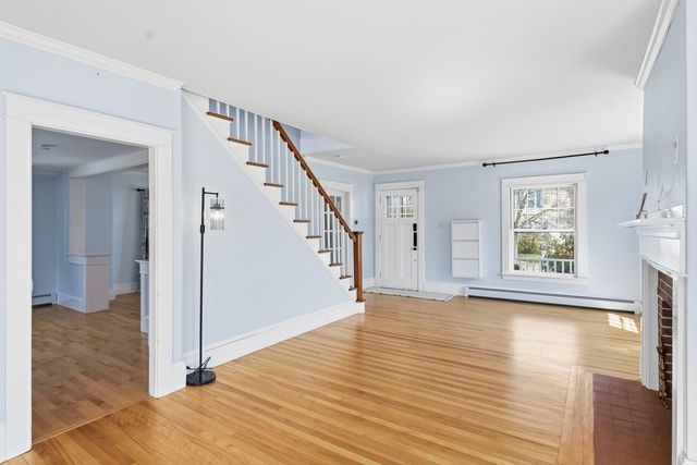 198 Linden Street, Manchester, NH 03104