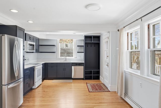 198 Linden Street, Manchester, NH 03104