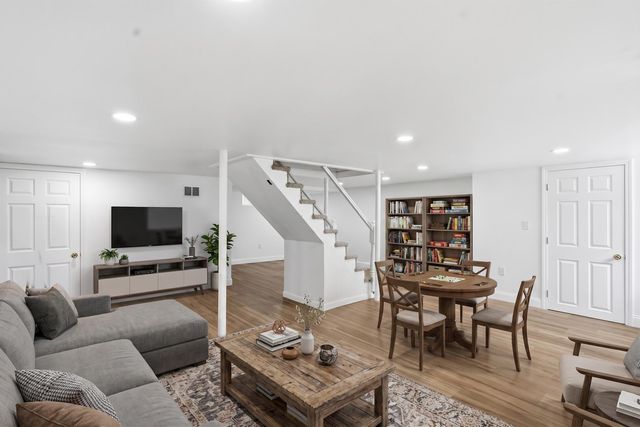 198 Linden Street, Manchester, NH 03104